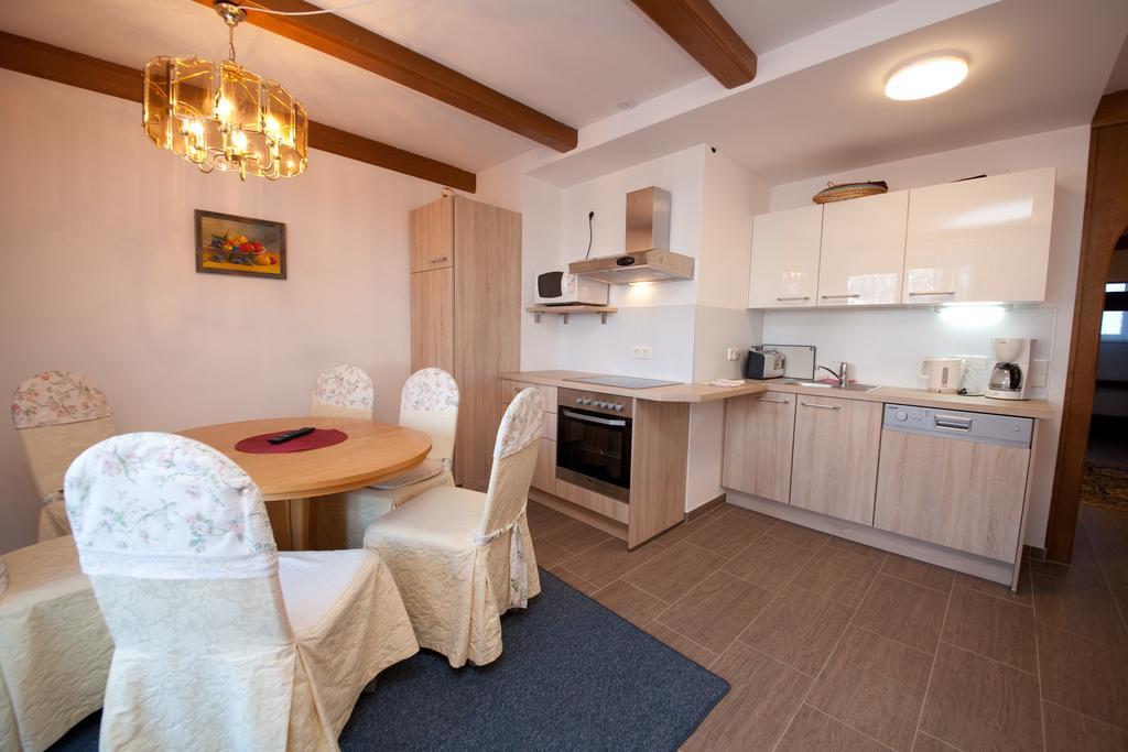 Haus Hoffmann Apartment Sonnenalpe Nassfeld Exterior foto